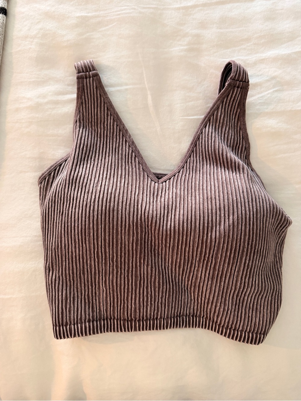 Ribbed V-Neck Cropped Tank Top - Brown